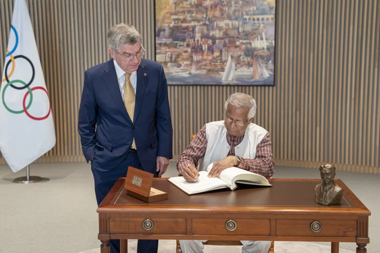 Yunus Meets Chiefs of IOC, ADF, Credit Agricole